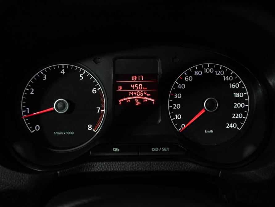 Volkswagen Polo V Санкт-Петербург  - изображение 13