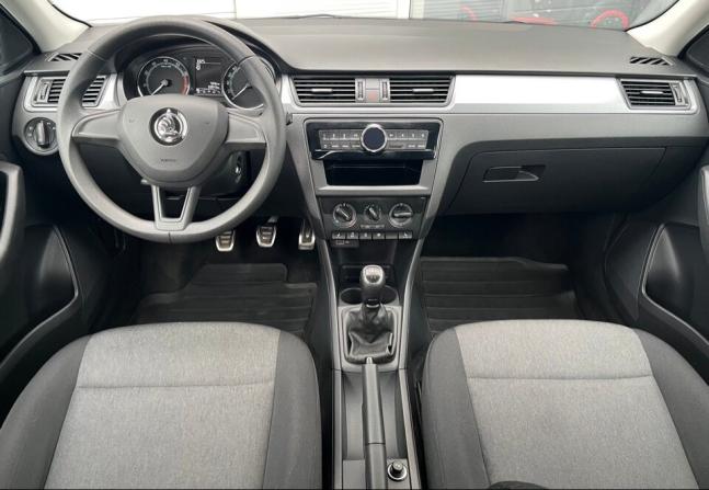 Skoda Rapid I Рестайлинг с пробегом 2018 года, цена 1 219 000 рублей, 59040 км, лифтбек, Автокод Объявления