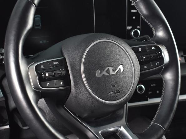 Kia Sportage V с пробегом 2023 года, цена 3 399 999 рублей, 38761 км, внедорожник, Автокод Объявления