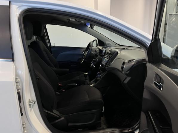Chevrolet Aveo II с пробегом 2014 года, цена 660 000 рублей, 153180 км, седан, Автокод Объявления