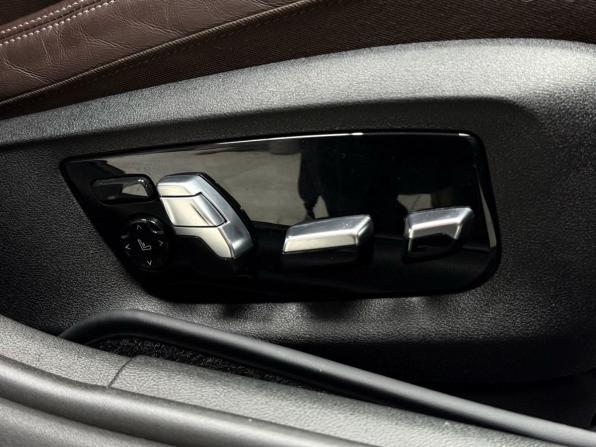 BMW 5 серии VII (G30/G31/G38) Рестайлинг с пробегом 2021 года, цена 5 299 000 рублей, 55500 км, седан, Автокод Объявления