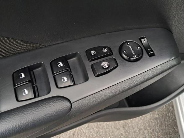 Hyundai Solaris II Рестайлинг с пробегом 2021 года, цена 1 498 000 рублей, 134534 км, седан, Автокод Объявления