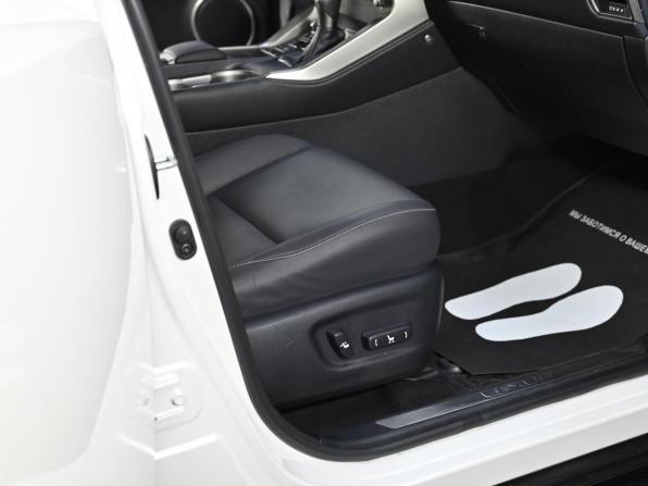 Lexus NX I Рестайлинг с пробегом 2018 года, цена 2 949 000 рублей, 72000 км, внедорожник, Автокод Объявления