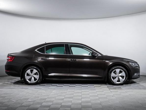 Skoda Superb III с пробегом 2015 года, цена 2 244 000 рублей, 87416 км, лифтбек, Автокод Объявления