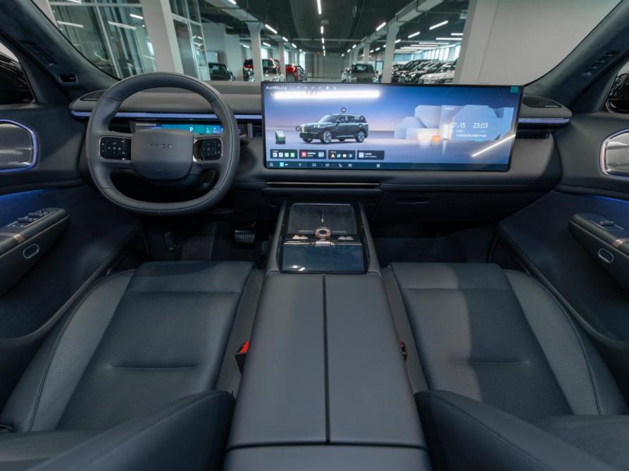 Lynk &amp; Co 900 Москва  - изображение 8