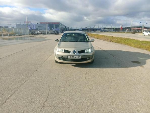 Renault Megane II Рестайлинг с пробегом 2006 года, цена 390 000 рублей, 125900 км, седан, Автокод Объявления