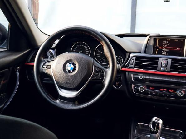 BMW 3 серии VI (F3x) с пробегом 2012 года, цена 2 149 000 рублей, 116799 км, седан, Автокод Объявления