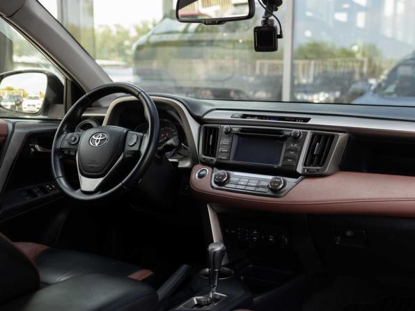 Toyota RAV4 IV (XA40) с пробегом 2013 года, цена 2 000 000 рублей, 184213 км, внедорожник, Автокод Объявления