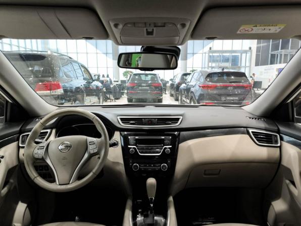 Nissan X-Trail III с пробегом 2015 года, цена 1 550 000 рублей, 217684 км, внедорожник, Автокод Объявления