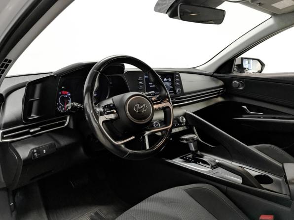 Hyundai Elantra VII (CN7) с пробегом 2021 года, цена 1 599 000 рублей, 164574 км, седан, Автокод Объявления