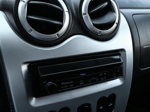 Renault Sandero I с пробегом 2012 года, цена 750 000 рублей, 116734 км, хэтчбек, Автокод Объявления