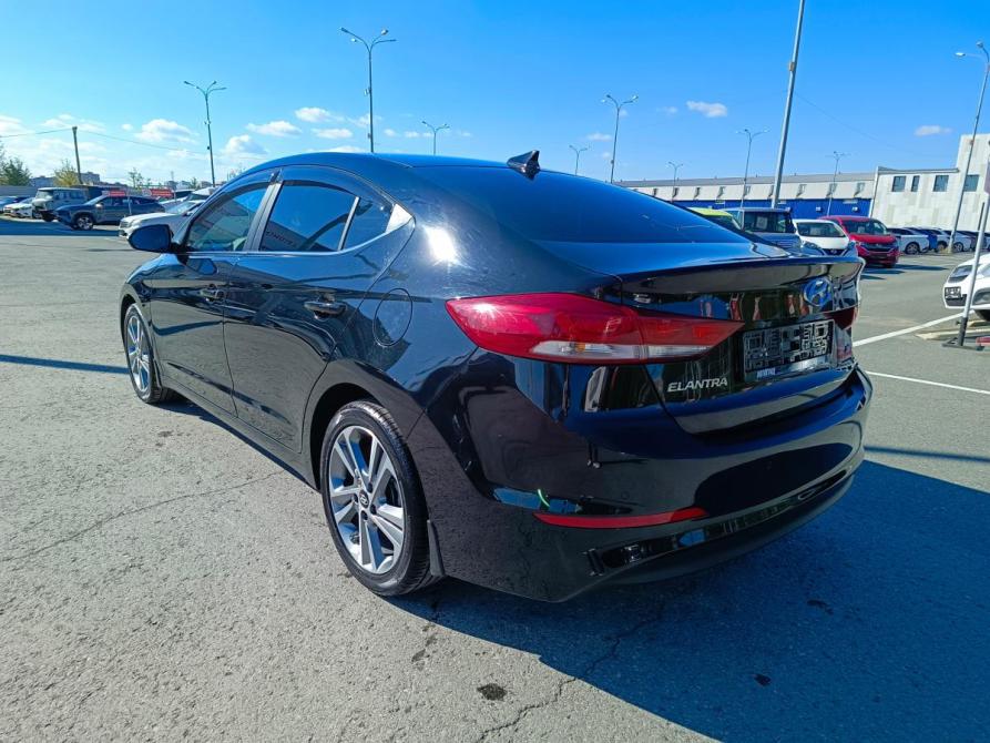 Hyundai Elantra VI (AD) Тюмень  - изображение 5