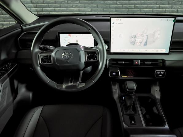 Toyota RAV4 VI (XA60) с пробегом 2026 года, цена 4 150 000 рублей, 67 км, внедорожник, Автокод Объявления