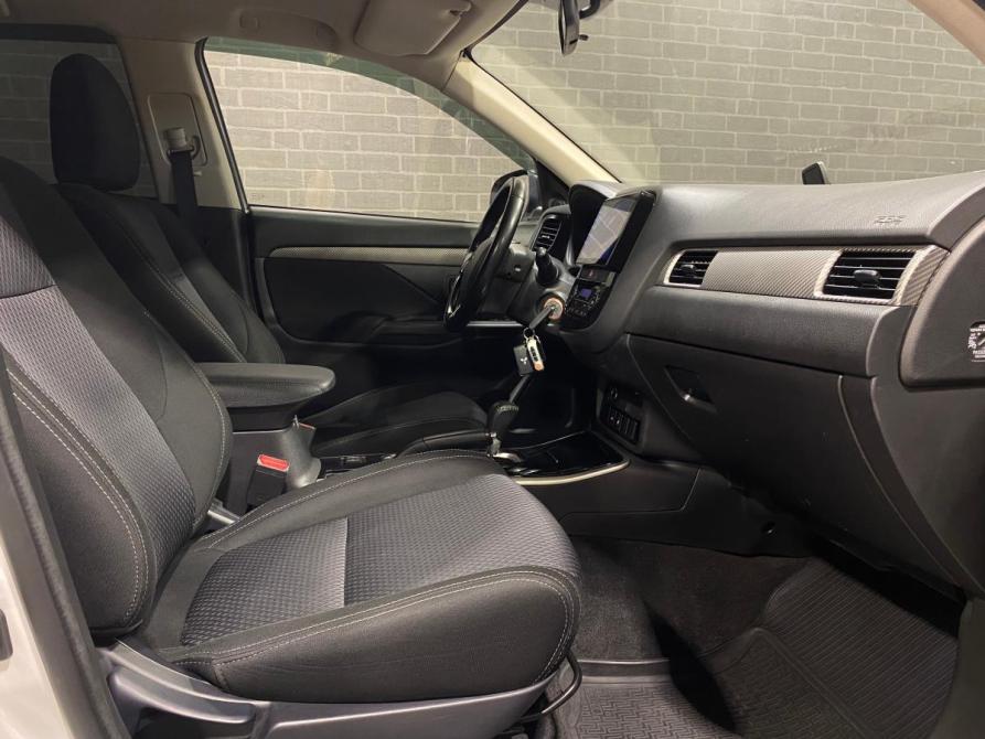 Mitsubishi Outlander III Рестайлинг 3 Челябинск  - изображение 10