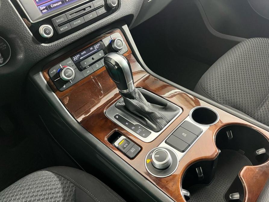 Volkswagen Touareg II Рестайлинг Ижевск  - изображение 12