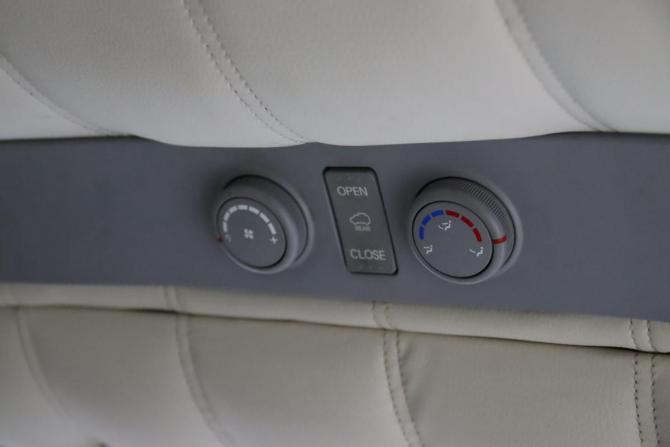 Hyundai Grand Starex I с пробегом 2013 года, цена 1 795 950 рублей, 189503 км, минивэн, Автокод Объявления