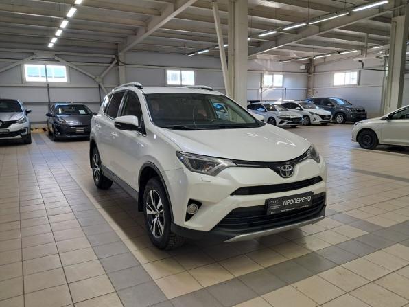 Toyota RAV4 IV (XA40) Рестайлинг с пробегом 2017 года, цена 1 875 000 рублей, 185365 км, внедорожник, Автокод Объявления