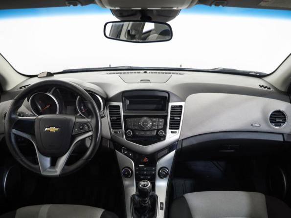 Chevrolet Cruze I Рестайлинг с пробегом 2012 года, цена 849 000 рублей, 105396 км, хэтчбек, Автокод Объявления