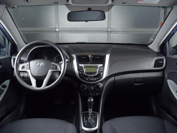 Hyundai Solaris I с пробегом 2011 года, цена 1 019 995 рублей, 175350 км, седан, Автокод Объявления