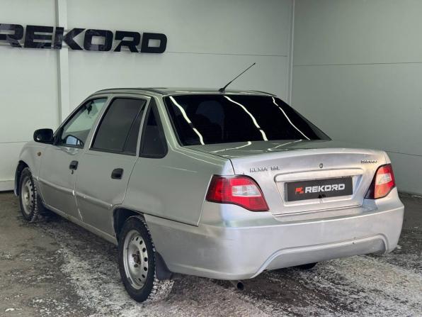 Daewoo Nexia I Рестайлинг с пробегом 2009 года, цена 230 000 рублей, 245296 км, седан, Автокод Объявления