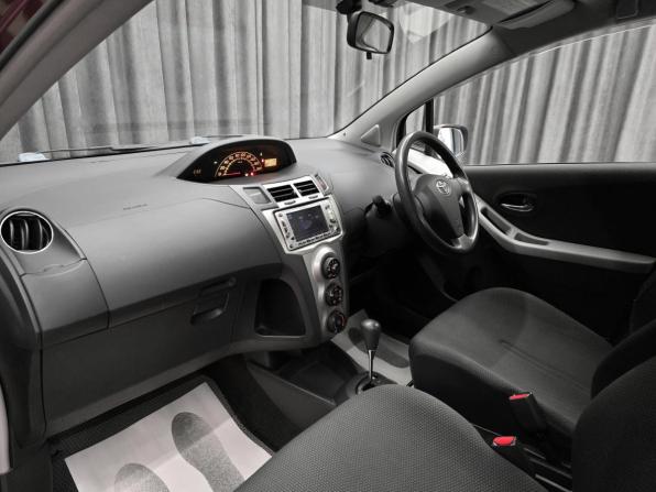 Toyota Vitz II (XP90) с пробегом 2010 года, цена 570 000 рублей, 203000 км, хэтчбек, Автокод Объявления