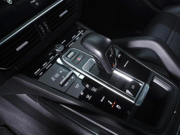 Porsche Cayenne III с пробегом 2017 года, цена 5 098 070 рублей, 127074 км, внедорожник, Автокод Объявления