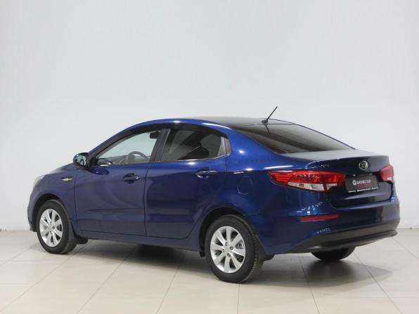 Kia Rio III Рестайлинг с пробегом 2015 года, цена 950 000 рублей, 182641 км, седан, Автокод Объявления