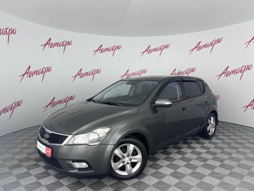 Kia Ceed I Рестайлинг Псков  - изображение 1