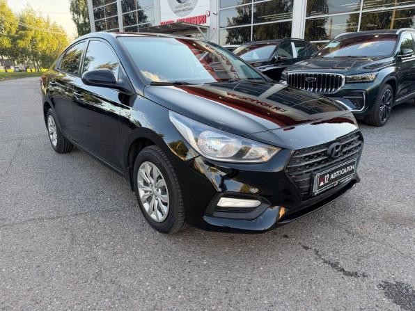 Hyundai Solaris II с пробегом 2019 года, цена 1 449 900 рублей, 99878 км, седан, Автокод Объявления