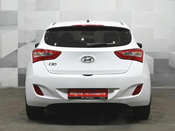 Hyundai i30 II Рестайлинг с пробегом 2015 года, цена 1 210 000 рублей, 94410 км, хэтчбек, Автокод Объявления