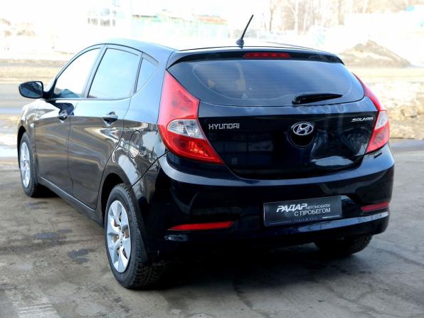 Hyundai Solaris I с пробегом 2014 года, цена 625 000 рублей, 142000 км, хэтчбек, Автокод Объявления