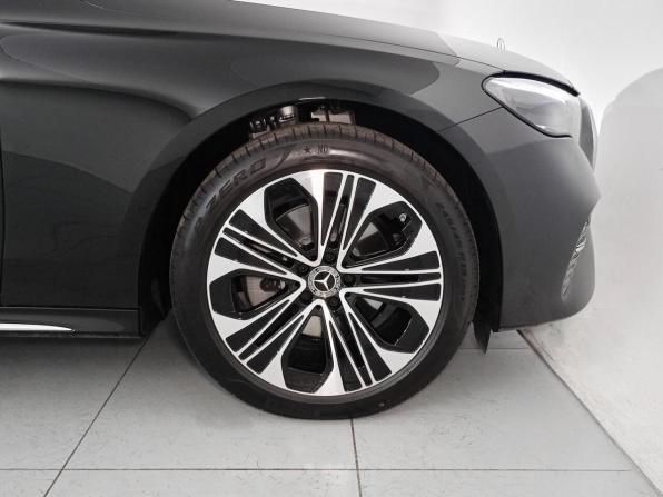 Mercedes-Benz E-Класс VI (W214 S214) с пробегом 2026 года, цена 8 900 000 рублей, 10 км, седан, Автокод Объявления