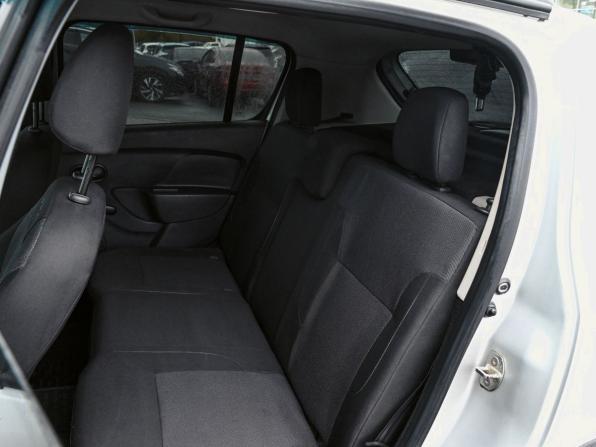 Renault Sandero II Рестайлинг с пробегом 2019 года, цена 1 149 000 рублей, 130360 км, хэтчбек, Автокод Объявления