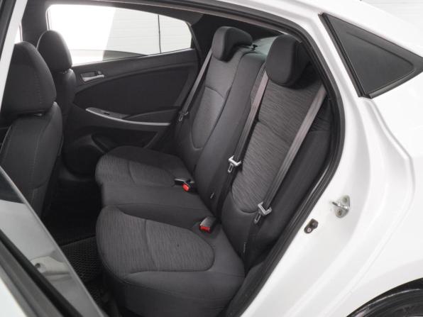 Hyundai Solaris I Рестайлинг с пробегом 2014 года, цена 999 000 рублей, 166215 км, седан, Автокод Объявления
