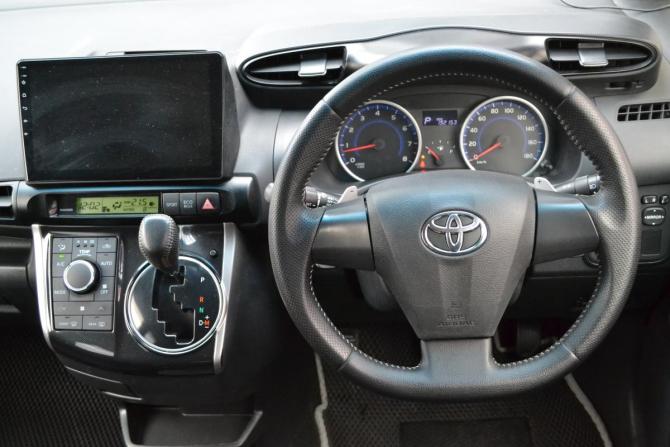 Toyota Wish II Рестайлинг с пробегом 2014 года, цена 1 190 000 рублей, 192100 км, минивэн, Автокод Объявления