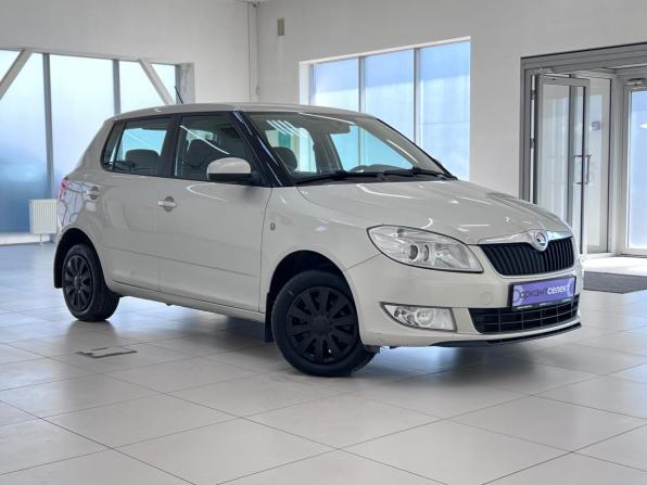 Skoda Fabia II Рестайлинг с пробегом 2013 года, цена 650 000 рублей, 139906 км, хэтчбек, Автокод Объявления