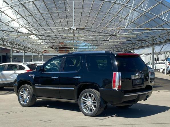 Cadillac Escalade III с пробегом 2011 года, цена 2 080 000 рублей, 213187 км, внедорожник, Автокод Объявления