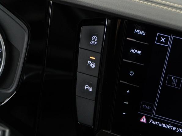 Volkswagen Touareg III с пробегом 2019 года, цена 4 246 900 рублей, 169765 км, внедорожник, Автокод Объявления