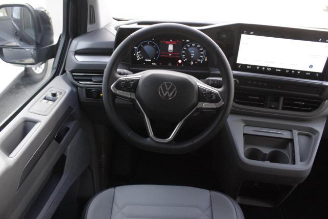 Volkswagen Caravelle T7 с пробегом 2025 года, цена 9 700 000 рублей, 42 км, минивэн, Автокод Объявления