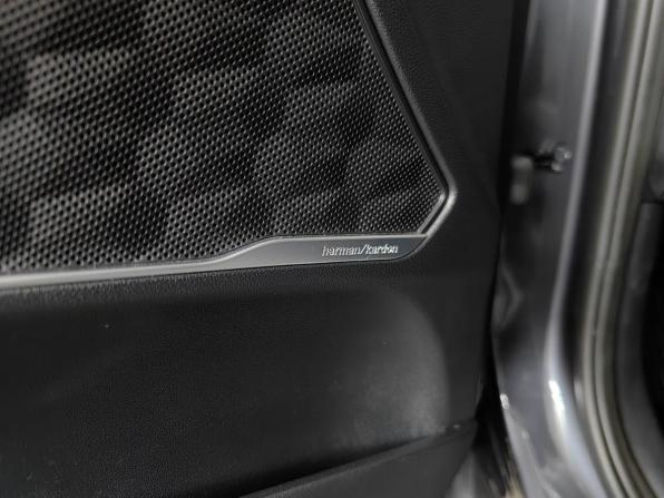 Hyundai Santa Fe IV Рестайлинг с пробегом 2022 года, цена 4 400 000 рублей, 45879 км, внедорожник, Автокод Объявления