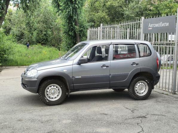 Chevrolet Niva I Рестайлинг с пробегом 2014 года, цена 530 000 рублей, 118274 км, внедорожник, Автокод Объявления