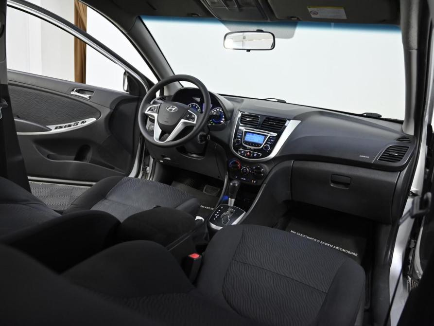 Hyundai Solaris I Москва  - изображение 7
