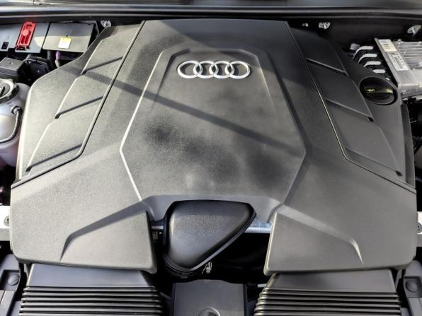 Audi Q8 I (4M) с пробегом 2018 года, цена 4 895 000 рублей, 132010 км, внедорожник, Автокод Объявления