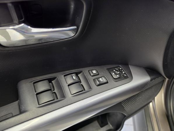 Mitsubishi Outlander II Рестайлинг с пробегом 2010 года, цена 999 000 рублей, 223680 км, внедорожник, Автокод Объявления
