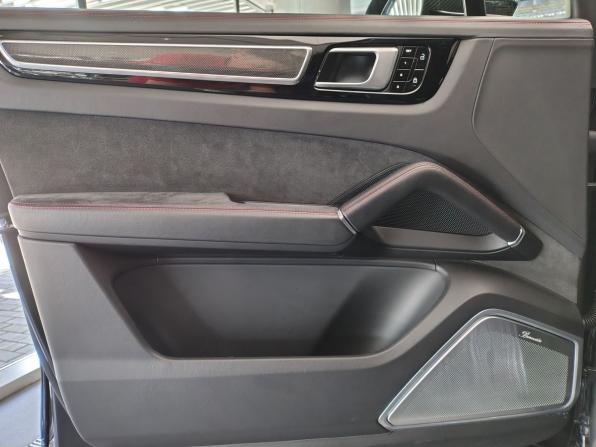Porsche Cayenne III с пробегом 2021 года, цена 10 390 000 рублей, 54229 км, внедорожник, Автокод Объявления