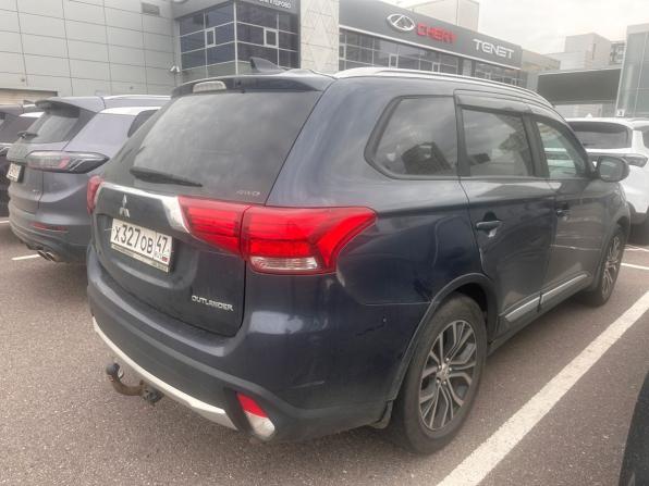 Mitsubishi Outlander III Рестайлинг 2 с пробегом 2017 года, цена 1 550 000 рублей, 212000 км, внедорожник, Автокод Объявления