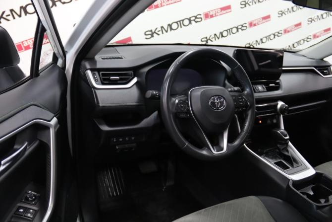 Toyota RAV4 V (XA50) с пробегом 2023 года, цена 3 795 950 рублей, 29864 км, внедорожник, Автокод Объявления