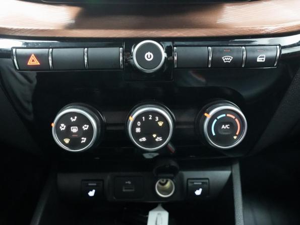 Lada (ВАЗ) Vesta I Рестайлинг (NG) с пробегом 2024 года, цена 1 595 000 рублей, 23000 км, универсал, Автокод Объявления