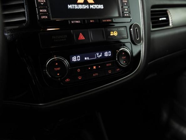 Mitsubishi Outlander III с пробегом 2013 года, цена 1 189 898 рублей, 256000 км, внедорожник, Автокод Объявления