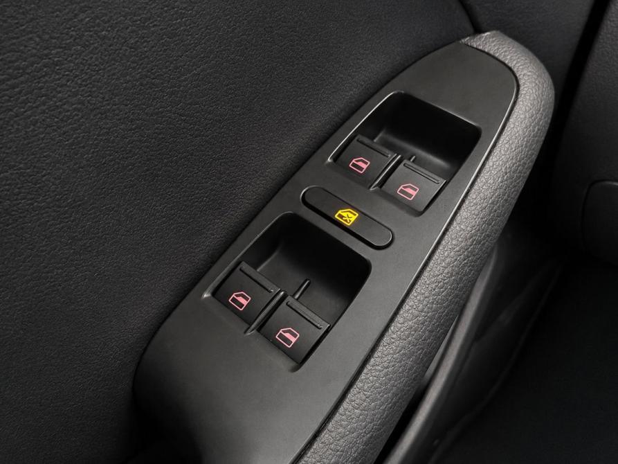 Volkswagen Jetta VI Рестайлинг Уфа  - изображение 15